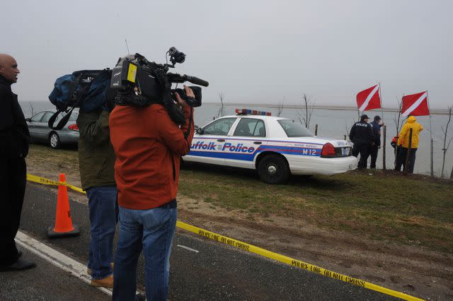<p>JMP/Taamallah/Abaca/Sipa USA/AP</p> Police are completing a search of the Jones Beach area near the town of Babylon, Suffolk County, NY.
