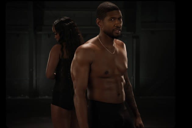 Usher is stripping it down ahead of his - Q104 - Cleveland