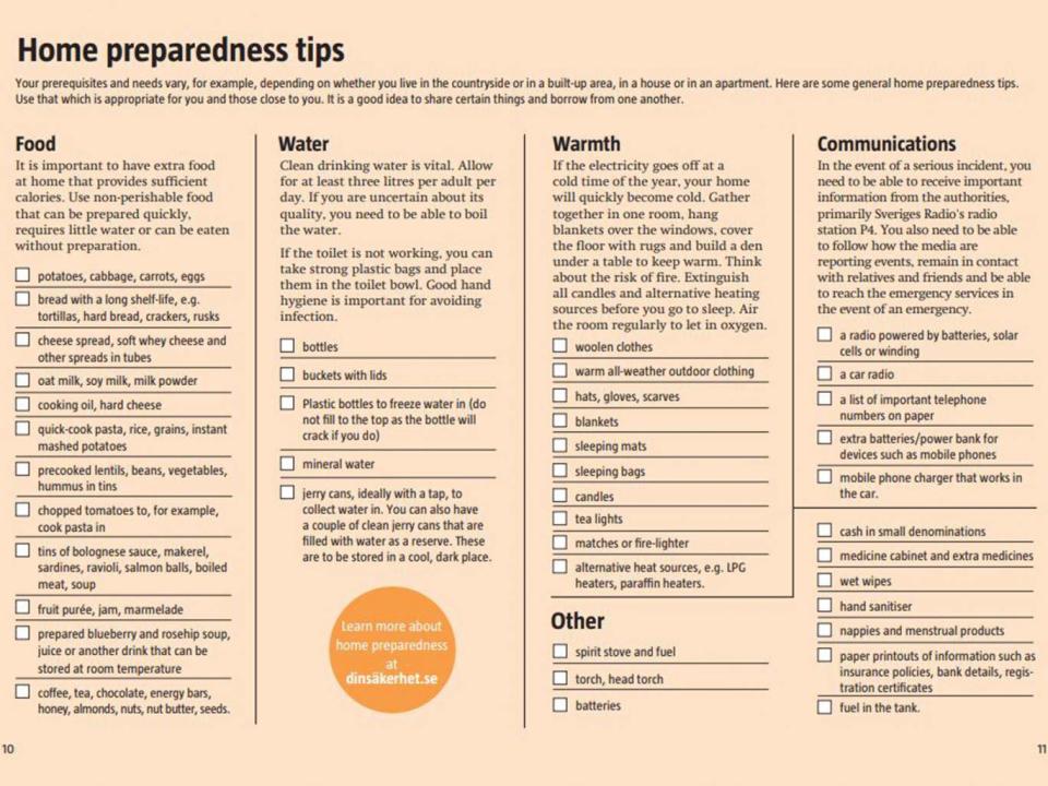 It includes a checklist of emergency supplies homes should contain (Swedish Civil Contingencies Agency)