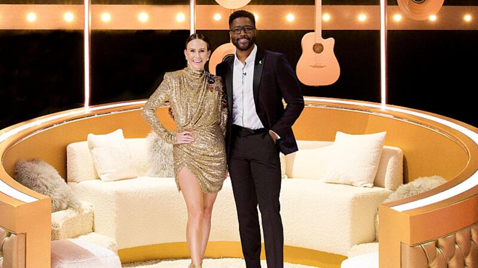 Keltie Knight and Nate Burleson host Superfan on CBS