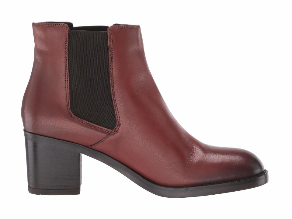 A pair of effortlessly chic boots can make even the most basic outfit feel special. (Photo: Zappos)