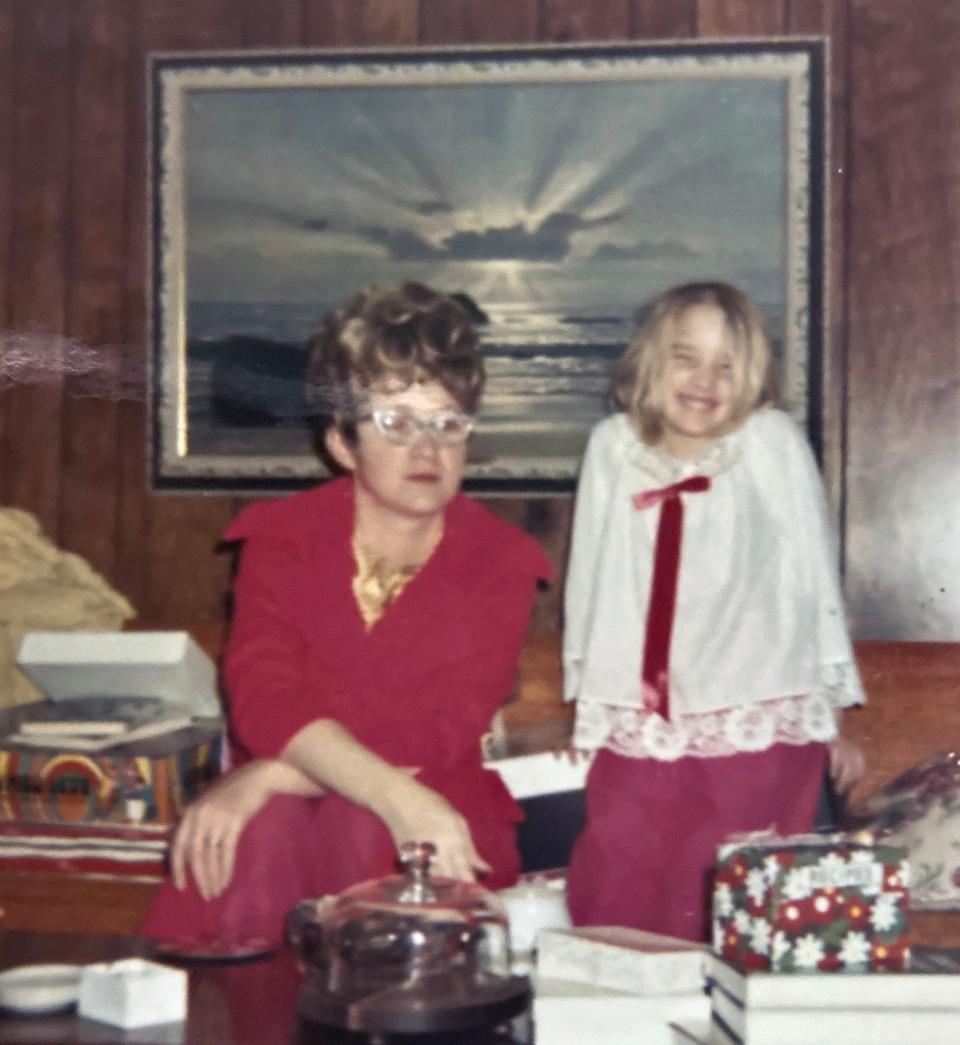 Carol Rainey Lindeen of Madison died on Feb. 24. She's pictured here with her daughter, Laurie, on a Christmas morning in the 1970s.