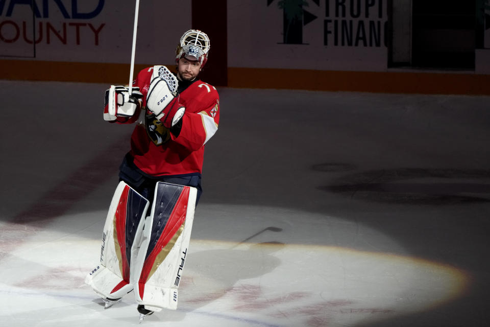 Florida Panthers goaltender Sergei Bobrovsky acknowledges the crowd after the Panthers defeated the Arizona Coyotes in an NHL hockey game Wednesday, Jan. 24, 2024, in Sunrise, Fla. (AP Photo/Lynne Sladky)