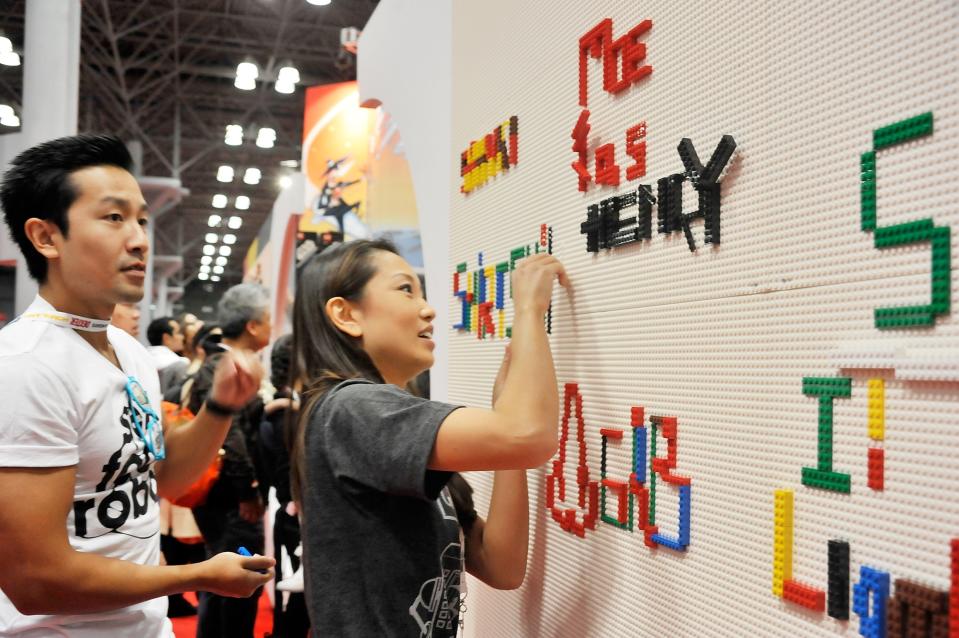 NEW YORK, NY - OCTOBER 11: General atmosphere during the 2012 New York Comic Con at the Javits Center on October 11, 2012 in New York City. (Photo by Daniel Zuchnik/Getty Images)