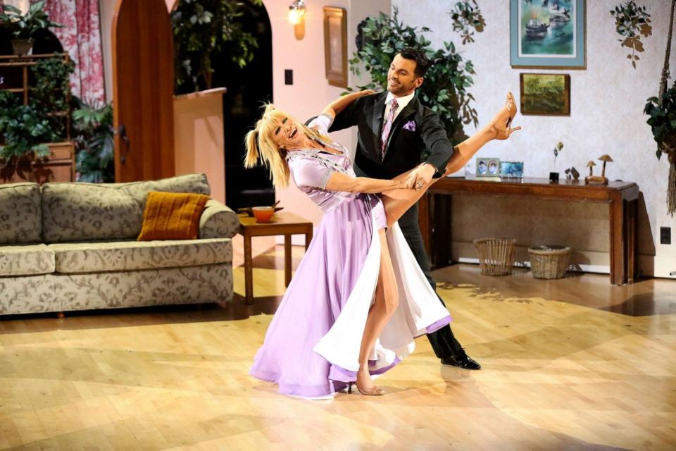 PHOTO: Suzanne Somers competes with professional dancer Tony Dovolani on 'Dancing with the Stars.' (Adam Taylor/Disney General Entertainment Content via Getty Images)