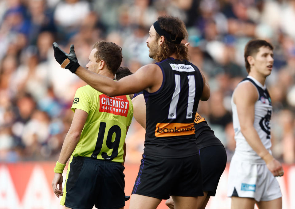 James Aish argues with the umpire.