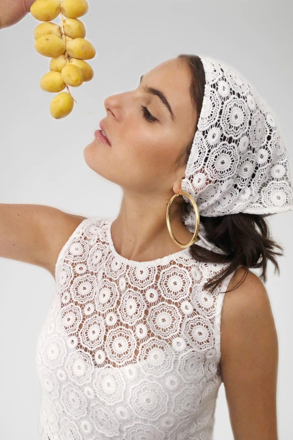 13) Martina Lace Headscarf