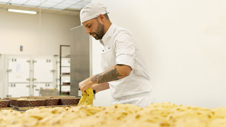 Olivieri 1882 chef preparing panettone dough