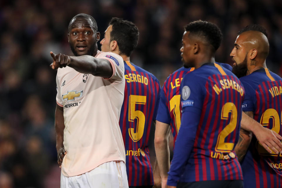 BARCELONA, SPAIN - APRIL 16: Romelu Lukaku of Manchester United during the UEFA Champions League Quarter Final second leg match between FC Barcelona and Manchester United at Camp Nou on April 16, 2019 in Barcelona, Spain. (Photo by Matthew Ashton - AMA/Getty Images)