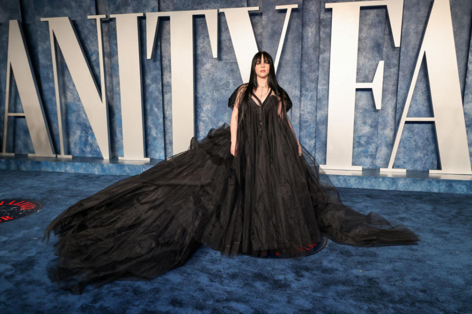 Billie Eilish Embraces Gothic Glamour In Dramatic Rick Owens Dress At Vanity Fair Oscar Party 