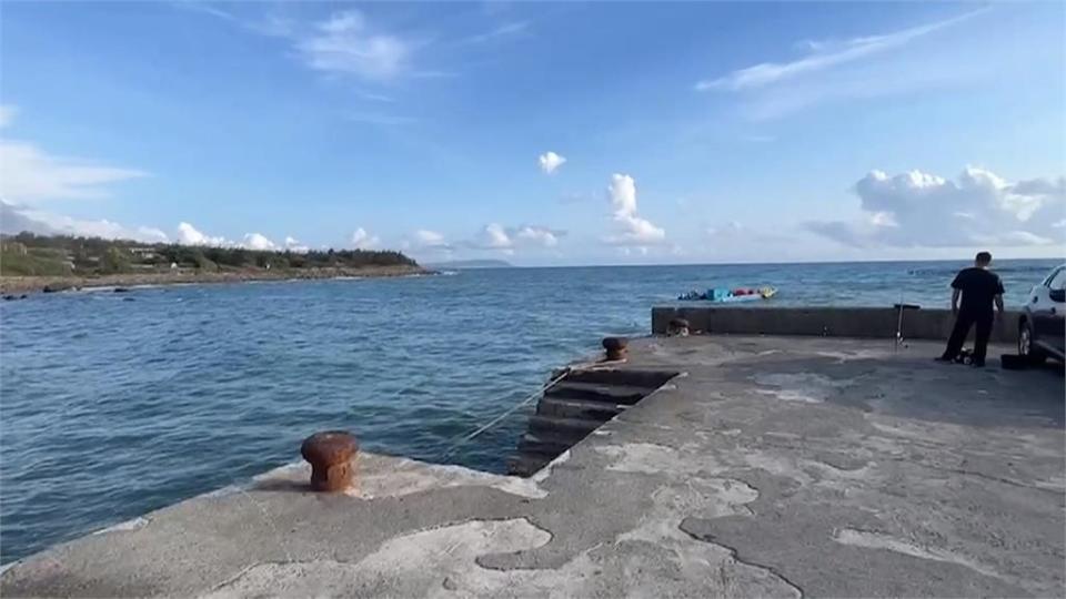 屏東箱網養殖漁民出海餵魚　竟巧遇鯨鯊洄游超興奮