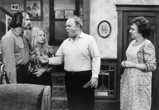 Bettmann / Getty Images Carroll O'Connor with cast of All in the Family