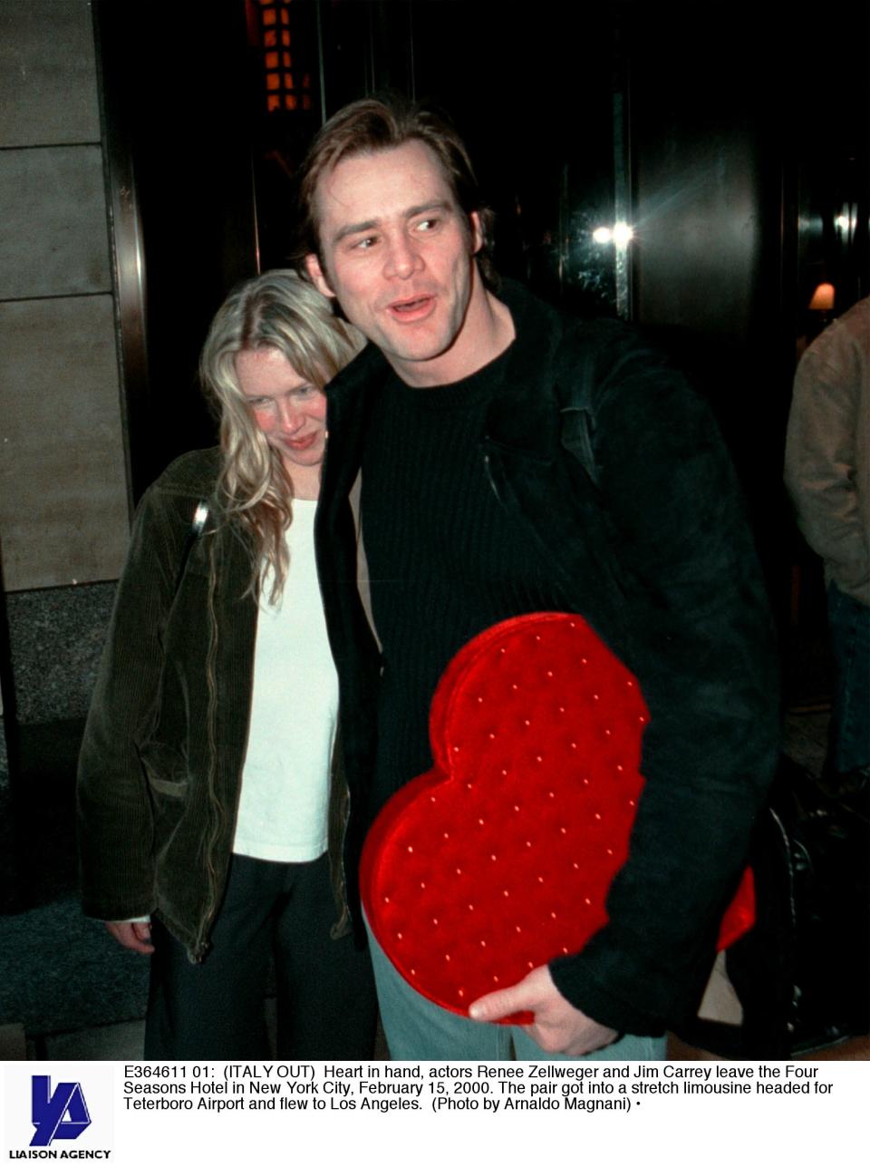 JIM CARREY AND RENEE ZELLWEGER