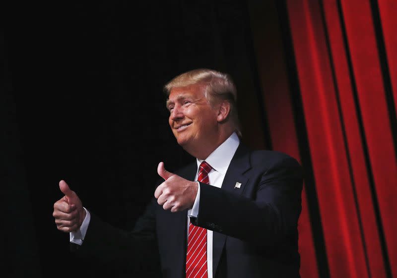 U.S. Republican presidential candidate Donald Trump arrives to speak at the Family Leadership Summit in Ames, Iowa, United States, July 18, 2015. REUTERS/Jim Young  