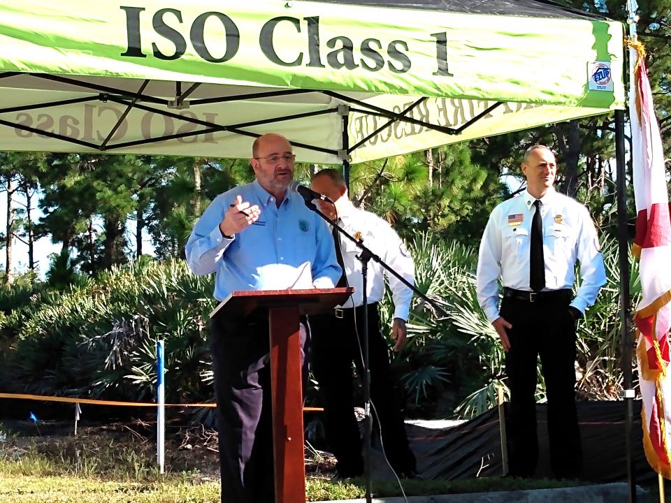 Stuart Mayor Troy McDonald speaks to the crowd attending the groundbreaking for Fire Station No. 3 on Green River Parkway in Jensen Beach on Oct. 18, 2023. The station will serve Stuart residents living north of the Roosevelt Bridge.