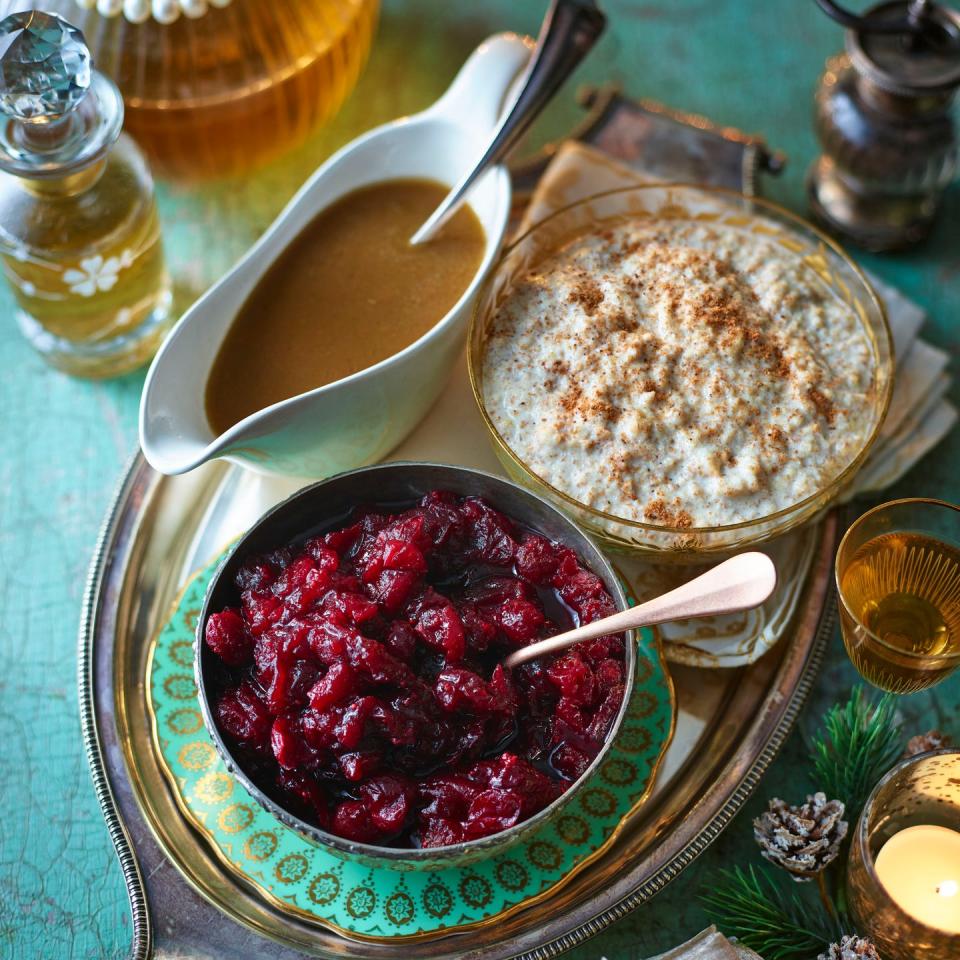 best christmas side dishes brown bread sauce