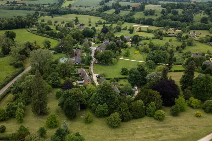 Taylor Swift is said to be staying in a £3,000-a-night rental property in Great Tew, near Chipping Norton