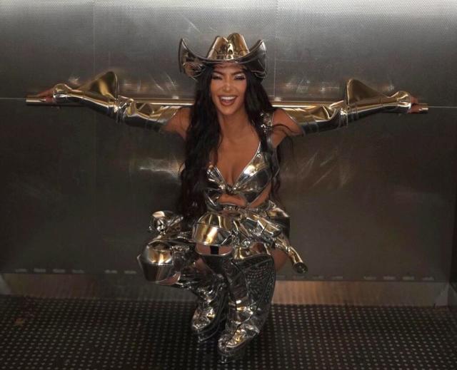 Kim Kardashian Unveils Her Sexy 'CowBot' Halloween Costume: See the Look