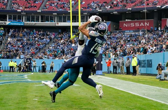 Jaguars Upset Titans in Tennessee, Tennessee, Tennessee Titans,  Jacksonville Jaguars, The Jacksonville Jaguars score a big win over the  Titans and keep their postseason hopes alive! 