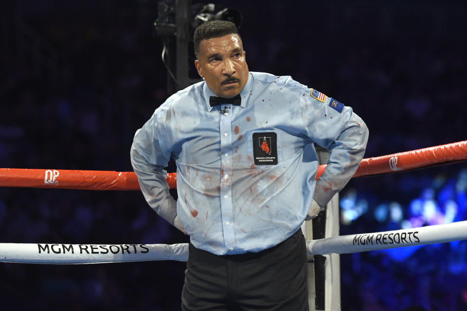 LAS VEGAS, NEVADA - SEPTEMBER 14:Referee Tony Weeks, cover in blood, looks on during the Tyson Fury and Otto Wallin heavyweight fight at T-Mobile Arena on September 14, 2019 in Las Vegas, Nevada. (Photo by David Becker/Getty Images)