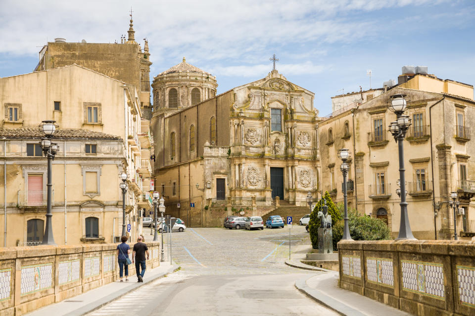 <p>Otros monumentos de la ciudad son la iglesia de San Francisco de Asís (en la imagen), la iglesia de San Francisco de Padua, el Convento de los Capuchinos o el Quiosco de la Música. (Foto: Getty Images).</p> 