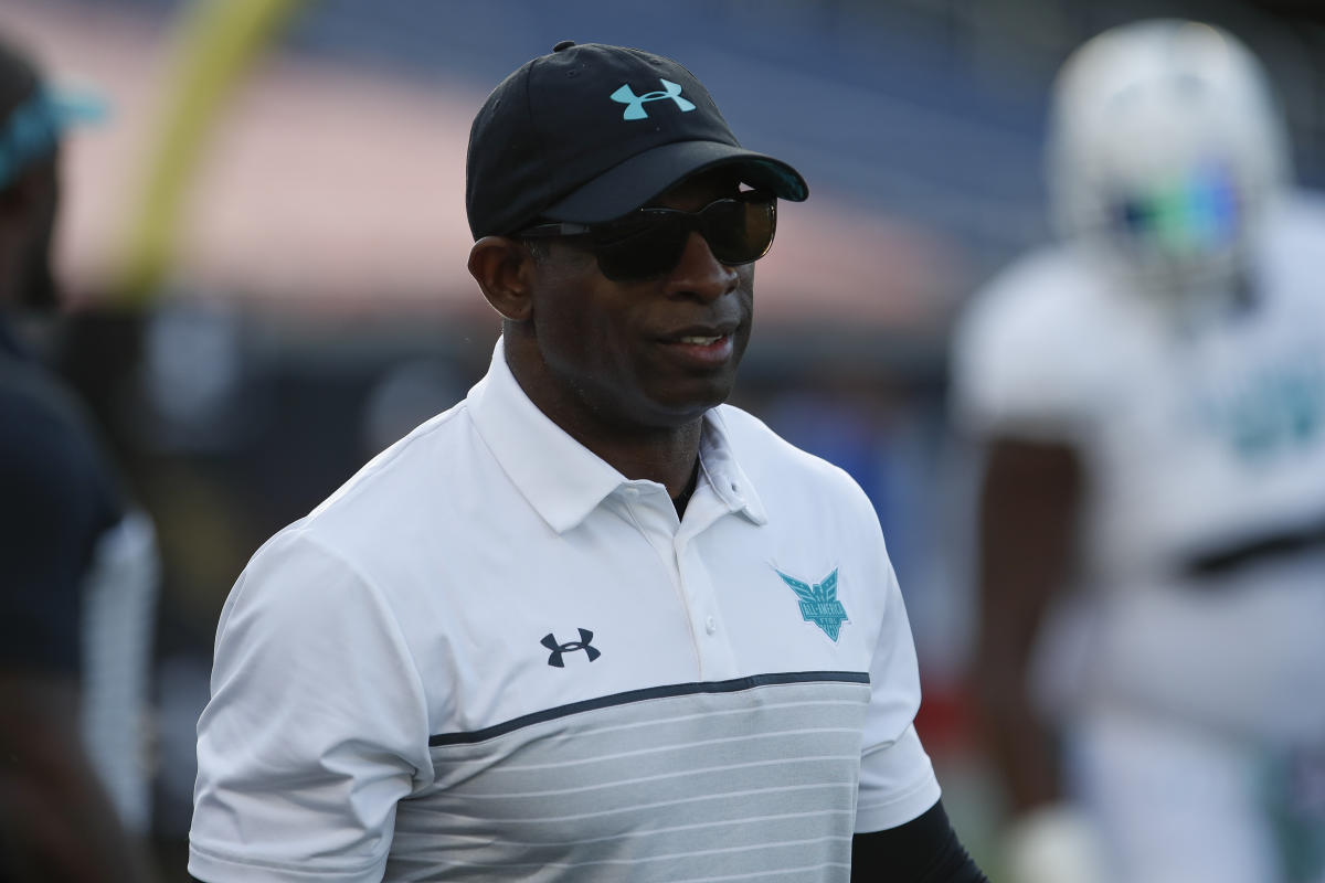 Report: Jackson State hires Deion Sanders to be new HC