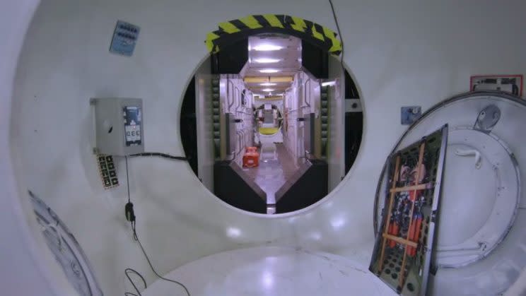 You can now explore the interior of the Space Station in Google Street View Picture Youtube