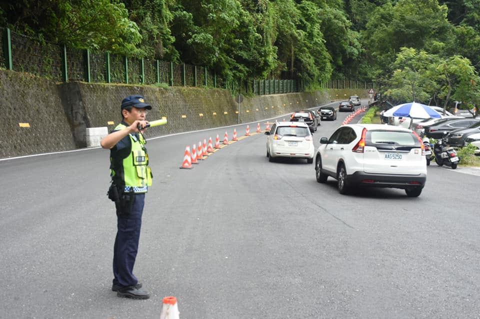 蘇花路廊出現北返車潮，交通大致順暢。   圖：翻攝自花蓮縣警察局新城分局臉書（資料照片）