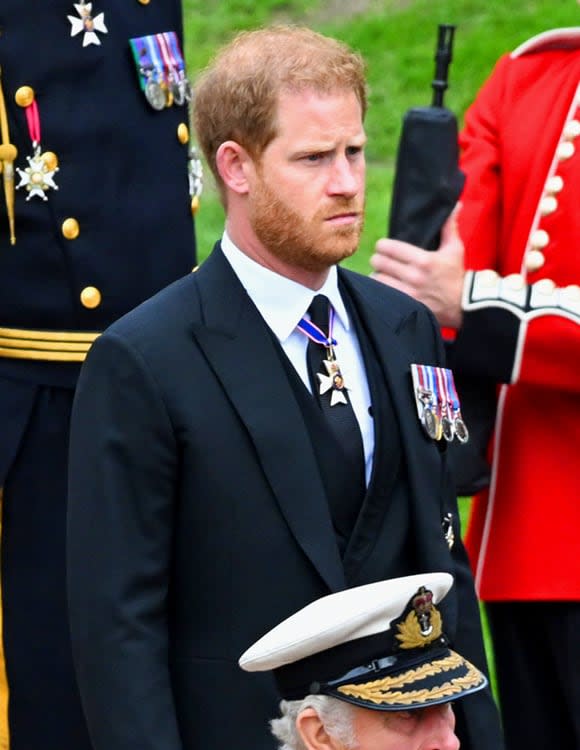 El príncipe Harry en el funeral de Isabel II