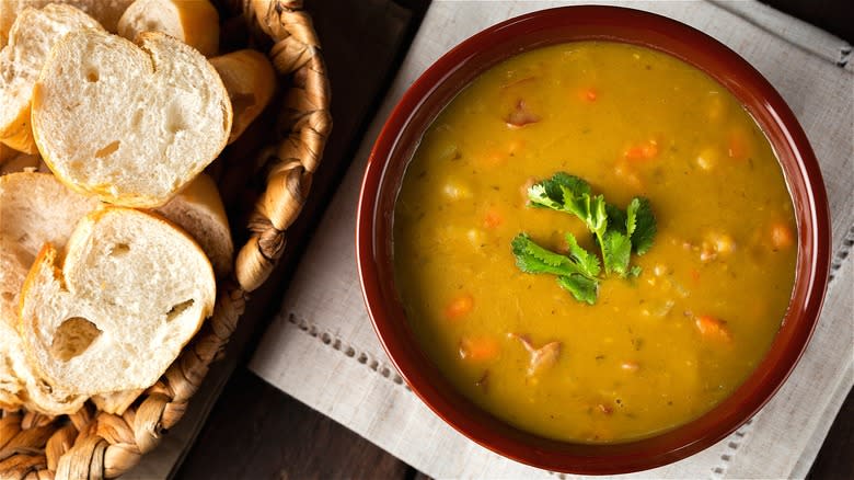 Creamy vegetable soup in bowl 