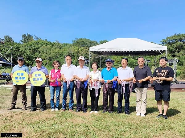 宜蘭縣「壯圍生活節－地景藝術季」隆重登場，夏日音樂盛宴，嗨翻壯圍沙丘！宜蘭縣長林姿妙出席。（圖：東北角風管處提供）