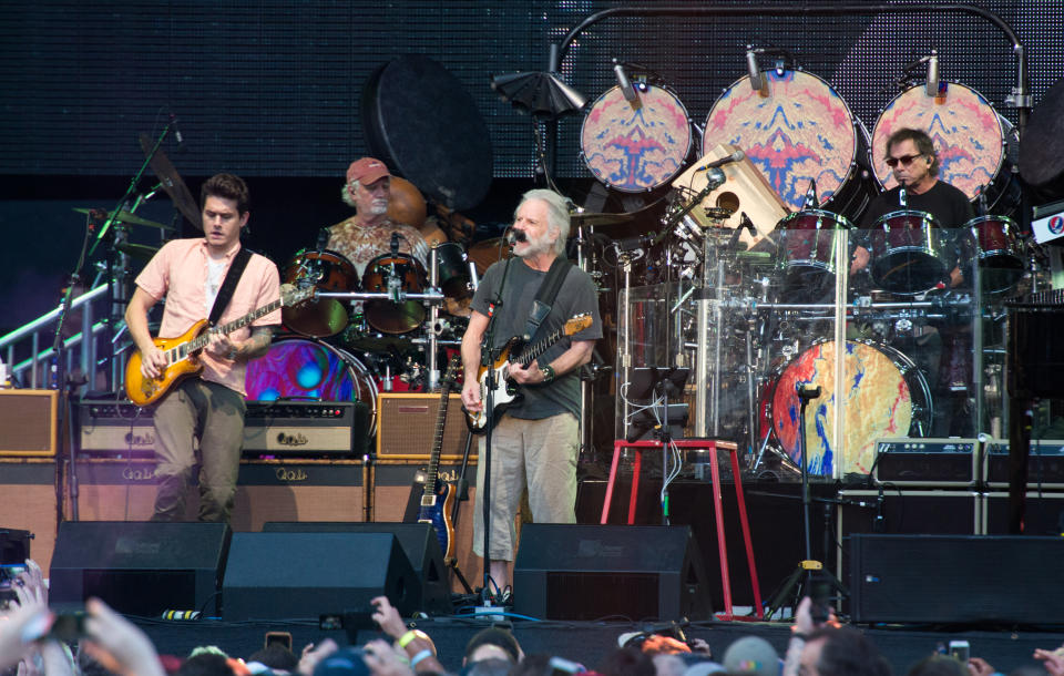 9. Dead & Company (2,17 Mio.)