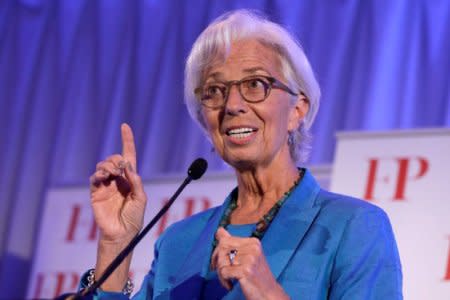 FILE PHOTO: International Monetary Fund (IMF) Managing Director Christine Lagarde speaks at the Foreign Policy annual Awards Dinner in Washington, U.S., June 13, 2018. REUTERS/Yuri Gripas