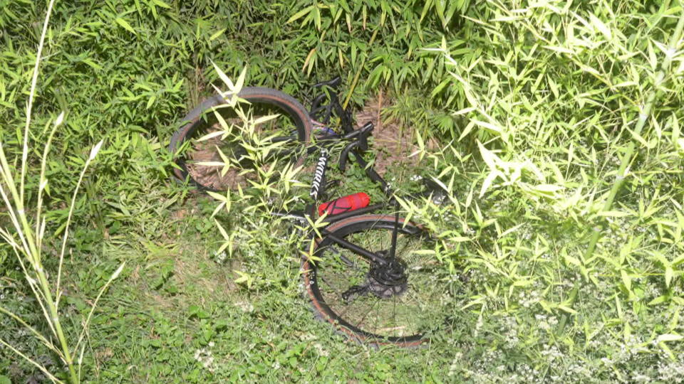 As investigators canvassed the immediate area after Moriah Wilson's shooting, police discovered her expensive racing bicycle had been discarded in the bushes. Kaitlin Armstrong's DNA would later be found on the handlebars and seat of Wilson's bike. / Credit: Travis County District Attorney's Office