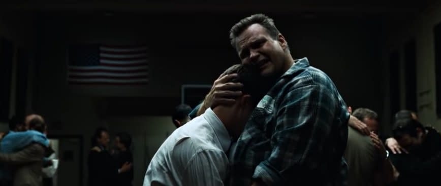 Ah, the infamous boob-hugging scene in Fight Club between The Narrator (Edward Norton) and Bob (Meat Loaf) is a memorable image from the film. Well, who would have thought that Meatloaf actually had to wear enormous elevated shoes because Norton was so much taller than him? Norton discusses this surprising fact in the DVD commentary, stating the heels were to add 8 inches to Meatloaf’s height.