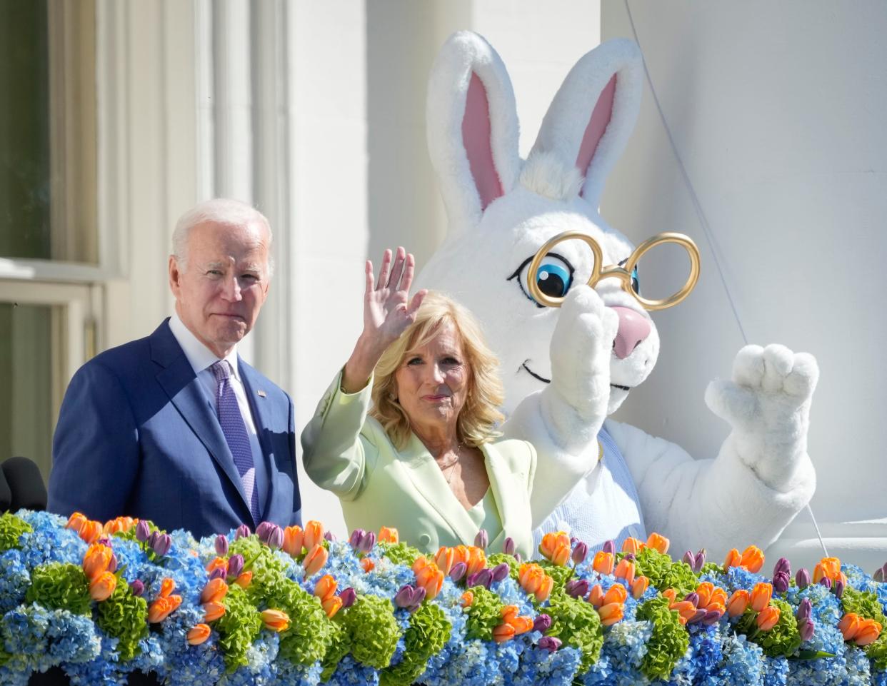 Apr 10, 2023; Washington, DC, USA; President Joe Biden and First lady Jill Biden welcome people to the annual Easter Egg Roll on the South Lawn of the White House on Monday, April 10, 2023. In addition to the traditional egg roll and egg hunt, the event features educational activities and special performances.. Mandatory Credit: Jack Gruber-USA TODAY ORG XMIT: USAT-708198 (Via OlyDrop)