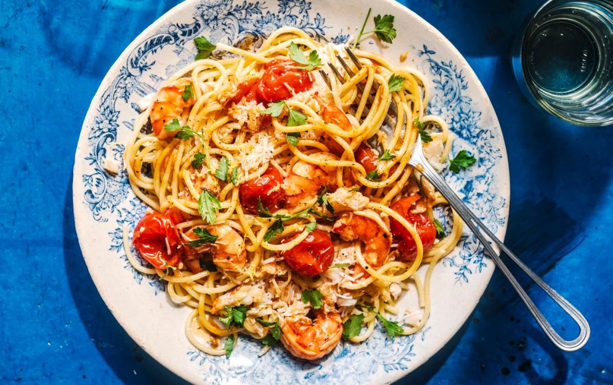 Serve your spaghetti with parsley and lemon zest