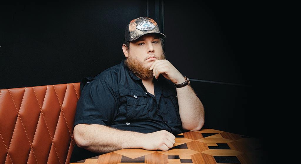  Luke Combs. 