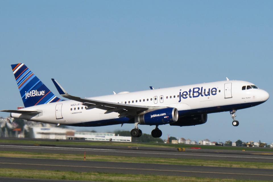 JetBlue plane