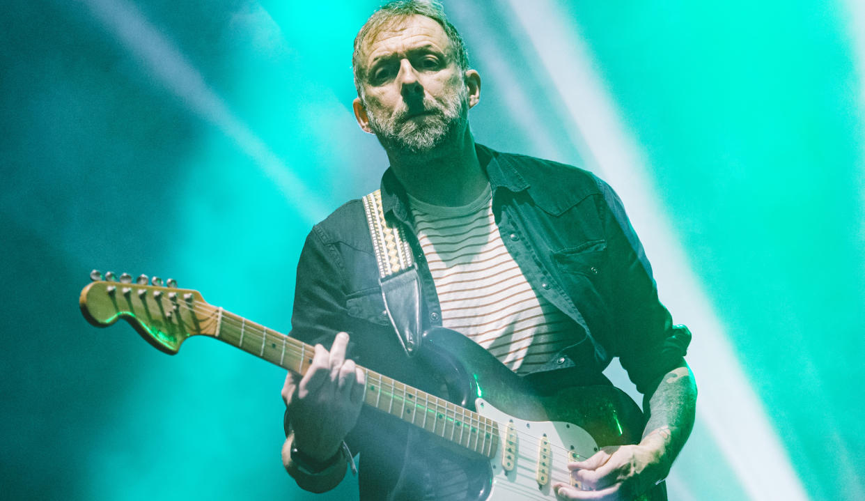  Christian Savill performs with Slowdive at the Tomavistas Festival in Madrid, Spain on May 20, 2022. 