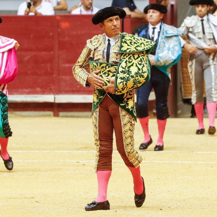 Manuel Díaz El Cordobés durante una faena