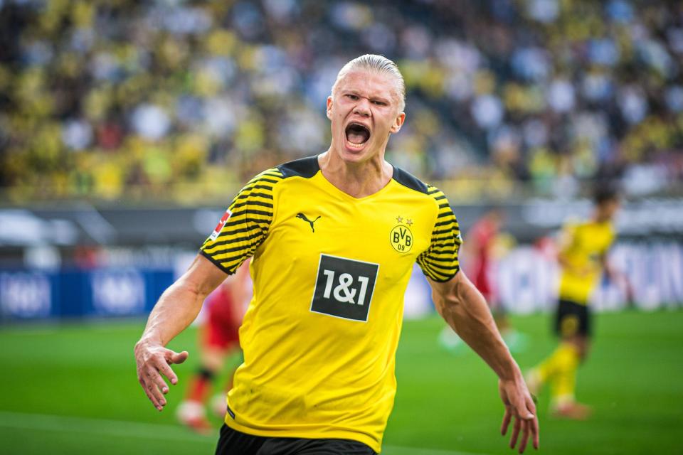 Erling Haaland of Dortmund reacts during the Bundesliga match between Borussia Dortmund and Eintracht Frankfurt at Signal Iduna Park