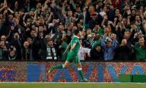 Football - Republic of Ireland v Germany - UEFA Euro 2016 Qualifying Group D - Aviva Stadium, Dublin, Republic of Ireland - 8/10/15 Shane Long celebrates after scoring the first goal for Republic of Ireland Reuters / Phil Noble