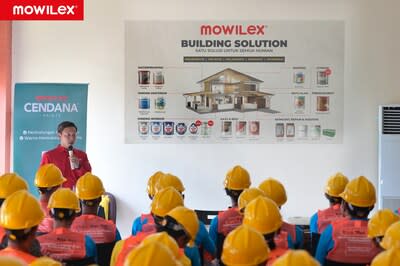 Mowilex technical start classes on the first day of training.
