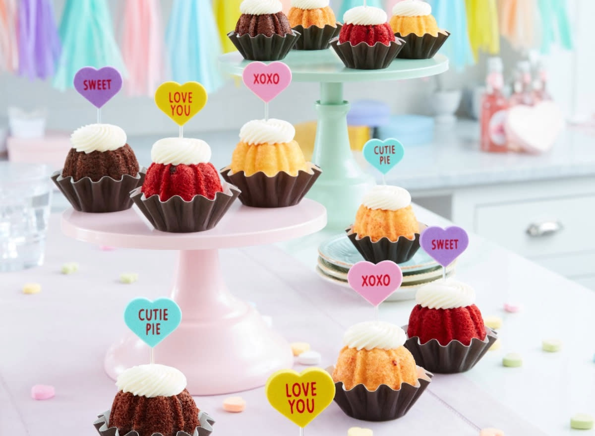 nothing bundt cakes valentine's day bundtinis