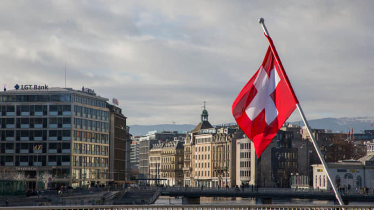 Swiss flag in Geneva. Photo: Getty Images