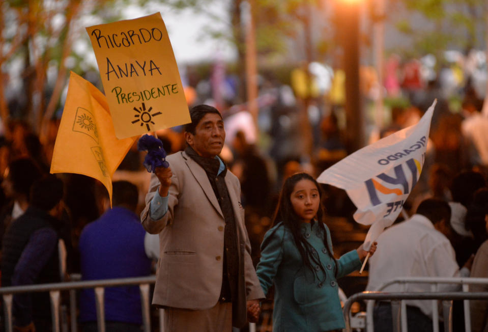 <p>FOTO l Cuartoscuro.- Ricardo Anaya sostuvo un encuentro con la militancia panista, perredista y de Movimiento Ciudadano del Estado de México. </p>