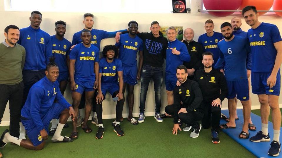 Sala, centre, with his Nantes teammates shortly before leaving for Cardiff