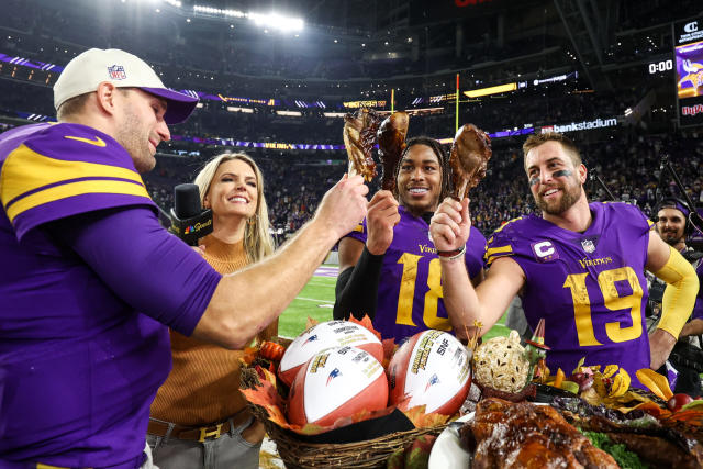 Minnesota Vikings - Football. Thanksgiving. Patriots. Doesn't get more  American than this. 