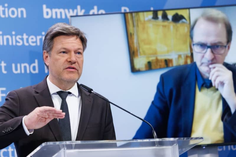 German Minister for Economic Affairs and Climate Protection, Robert Habeck, presents the greenhouse gas emissions data for 2023 and the projection data up to 2030 at a press conference in Berlin. Carsten Koall/dpa